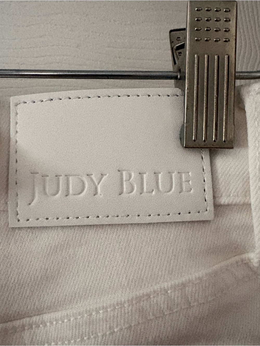Judy Blue White Aurora Weekender Jeans 9/29 NWT - Picture 8 of 12